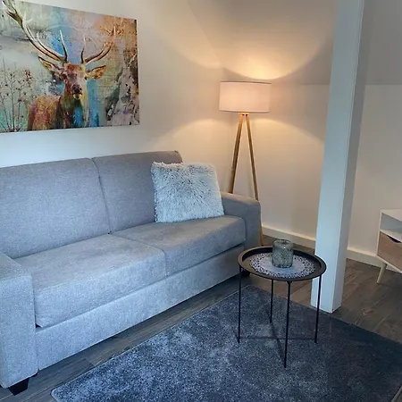 Am Wald * Krauschwitz